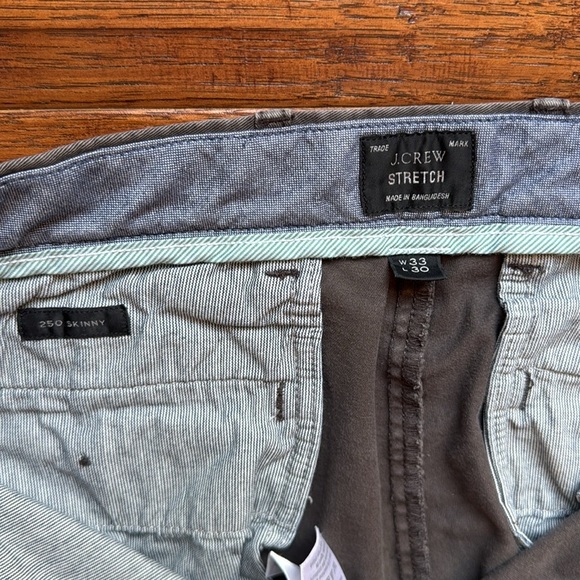 J Crew 250 Skinny fit in stretch Chino Pant, 33x30, onyx grey - Picture 6 of 7